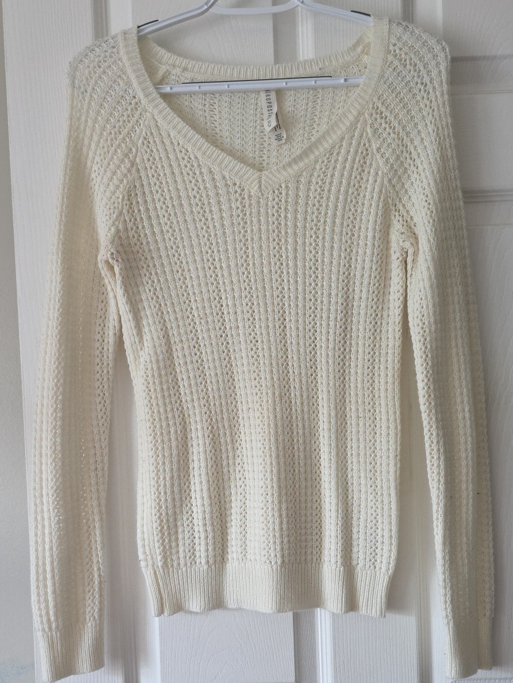 Lightweight Cream V-Neck Knit Sweater